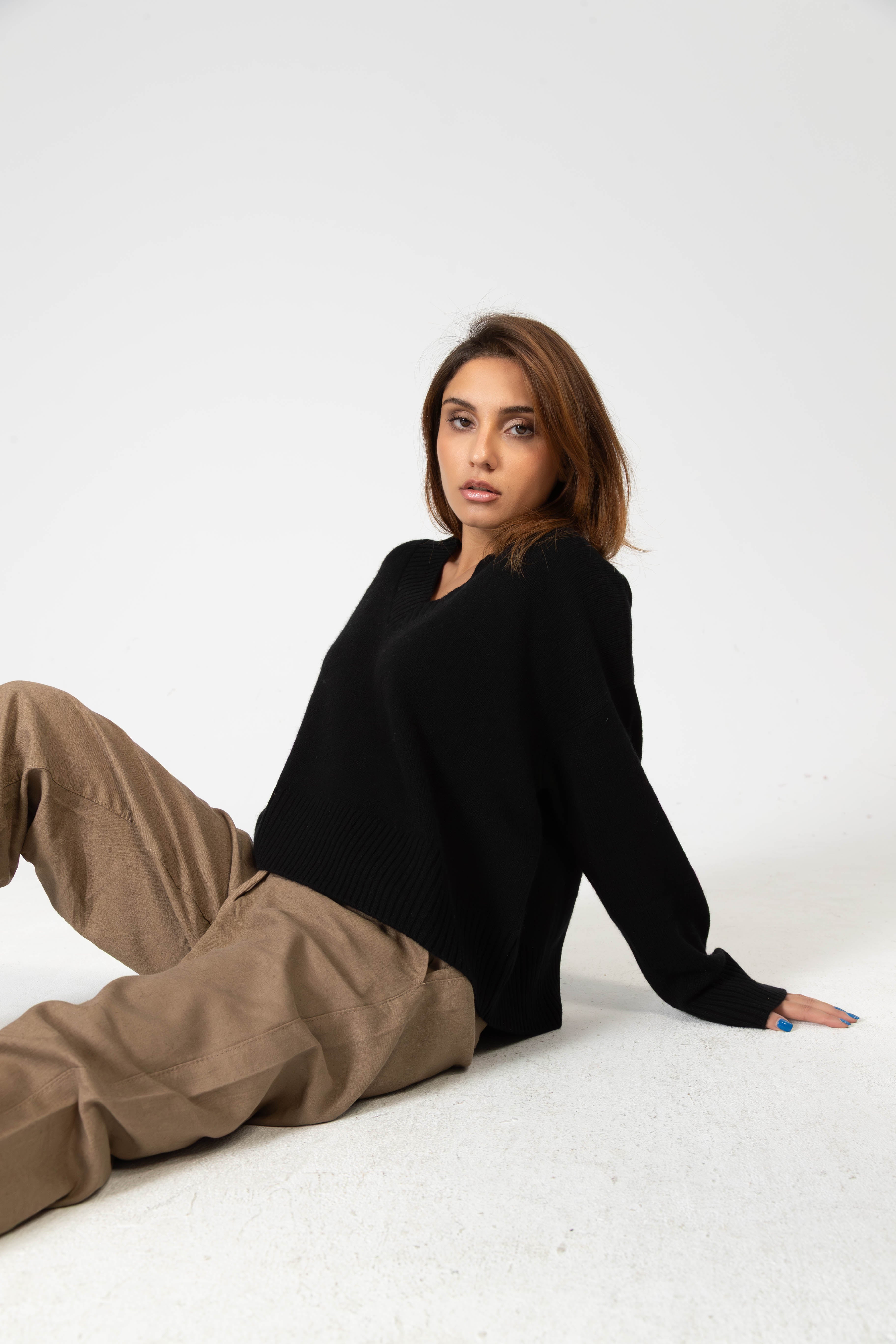 Ava – Chunky Cashmere V-Neck Pullover - Schwarz