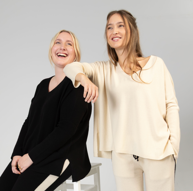 ANOUK - Cashmere V-Neck Oversized Pullover - Off-White