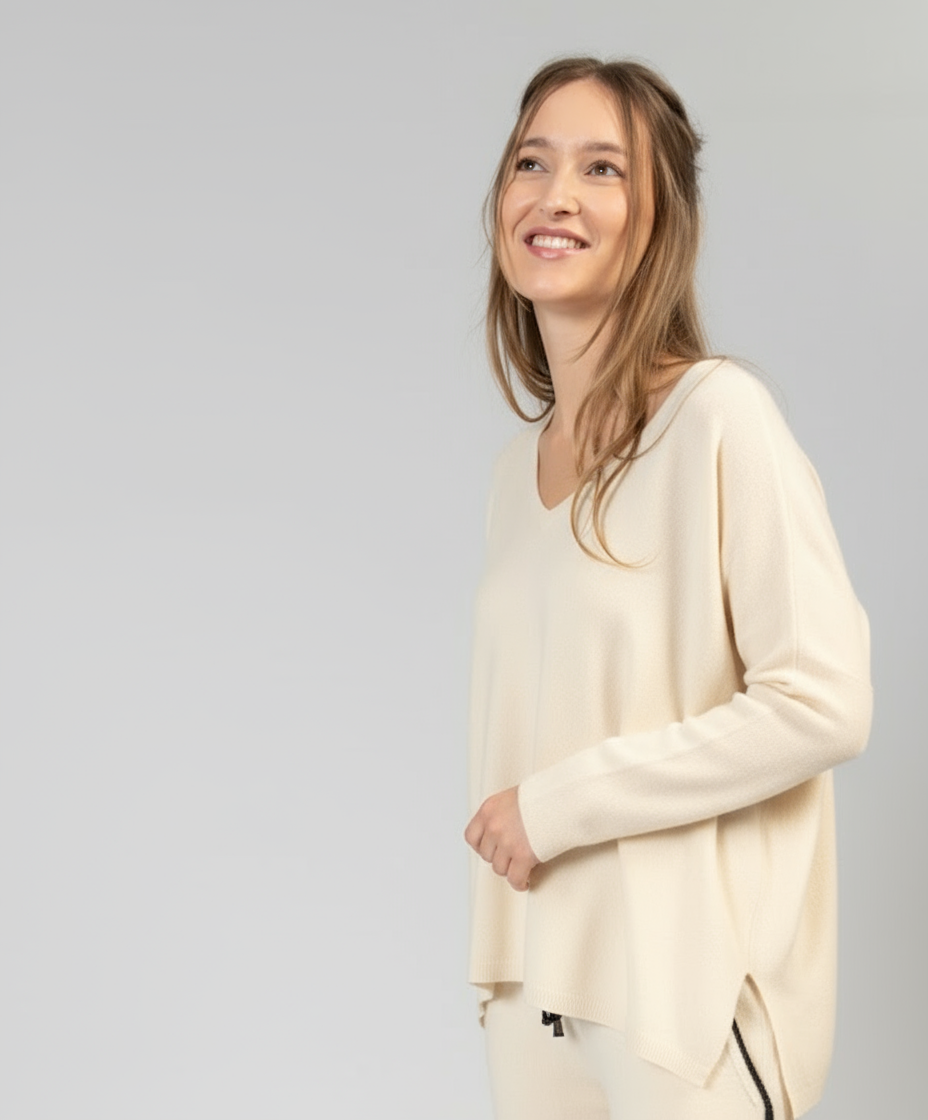 ANOUK - Cashmere V-Neck Oversized Pullover - Off-White