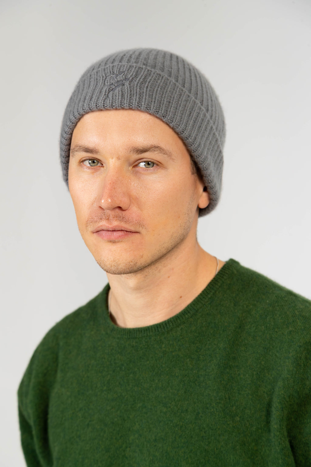 Aurel – Cashmere-Beanie - Grau