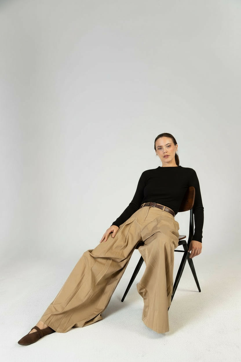 Annabelle – Cashmere Seide Top mit U-Boot-Ausschnitt - BLACK