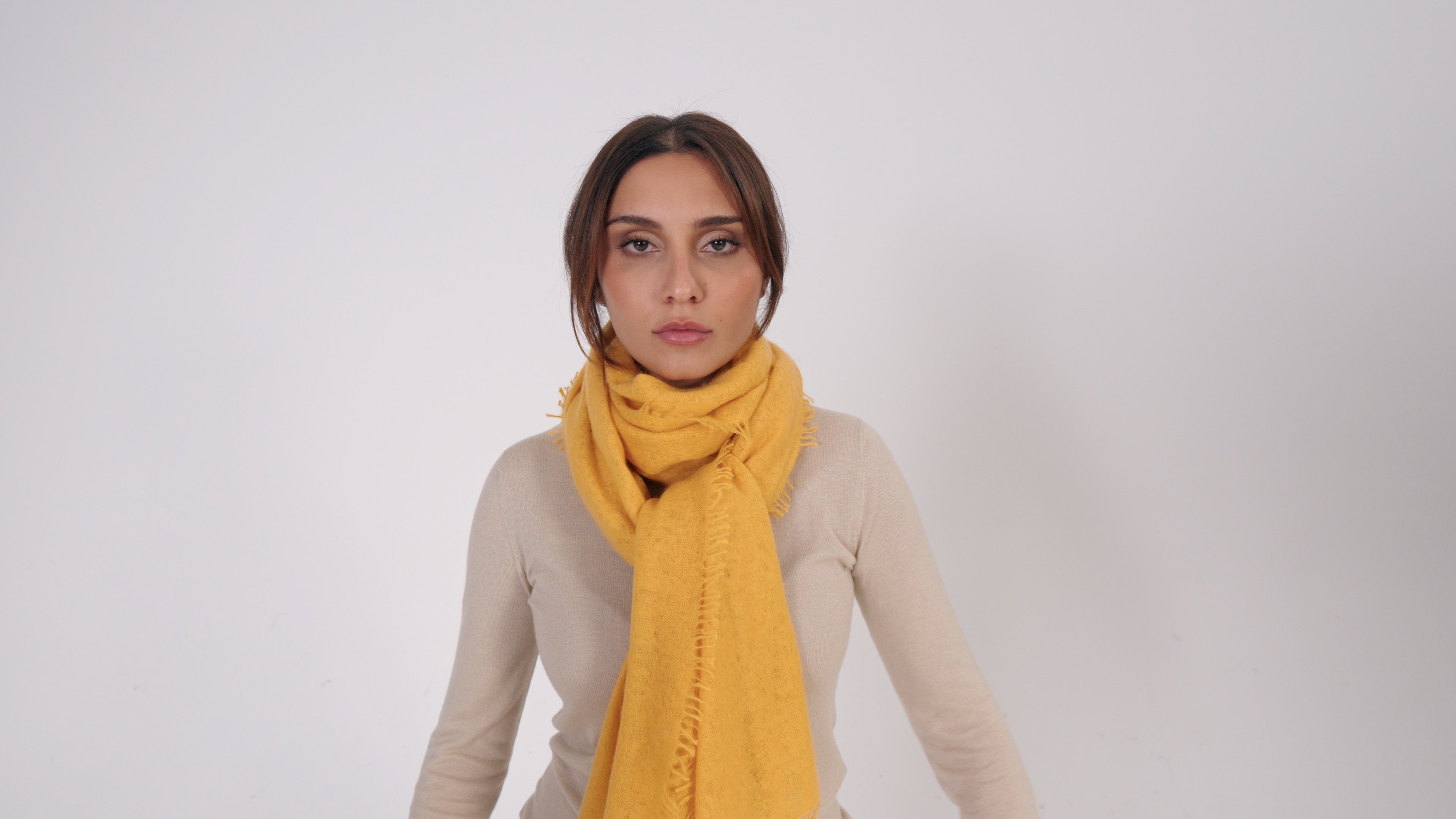 Aries – Luxuriöser Cashmere-Schal